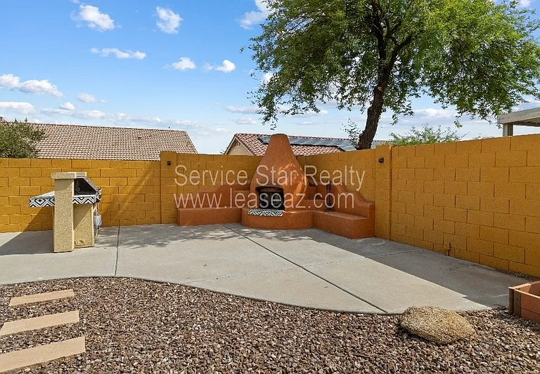 1502 E Maldonado Dr — Photo 9