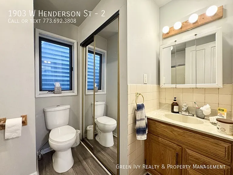 1903 W Henderson St #2 — Photo 10