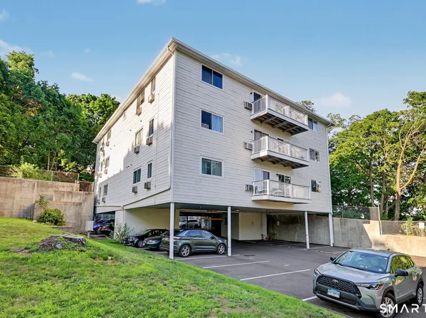 7 Hamilton Avenue #43, Norwalk, CT 06854