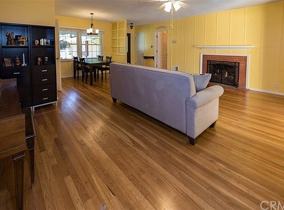 4th image of 26589 Basswood Ave