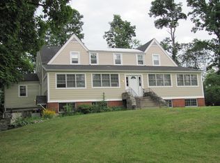 720 New Paltz Rd, Highland, NY 12528