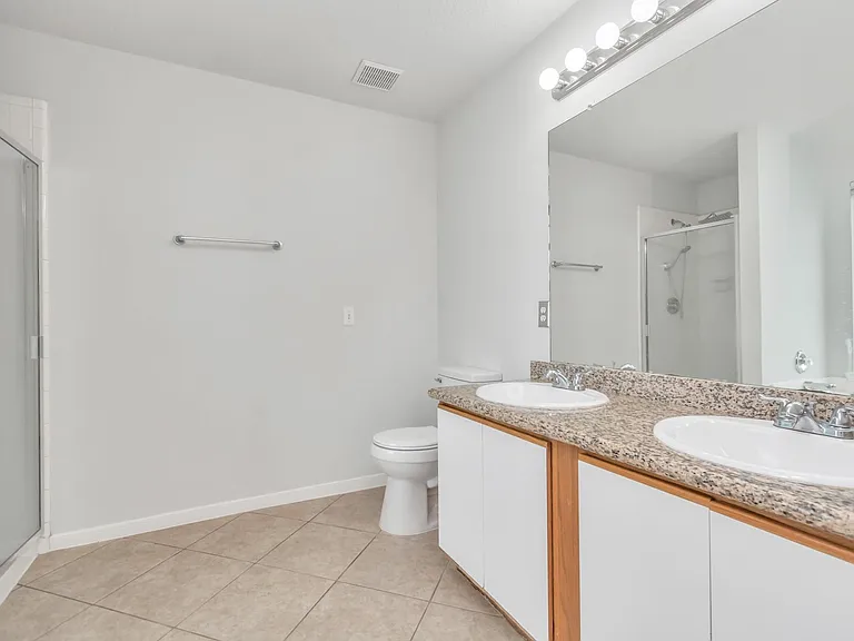 19762 Twin Canyon Ct — Photo 23
