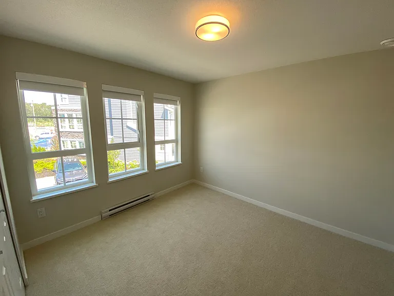 5311 Admiral Way #124 — Photo 16