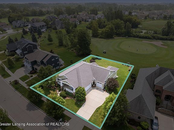 3rd image of 2723 Carnoustie Dr