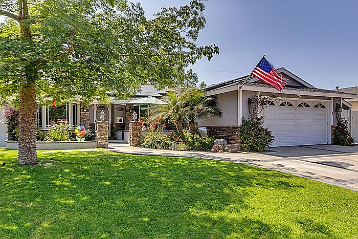 1st image of 15061 Baylor Cir