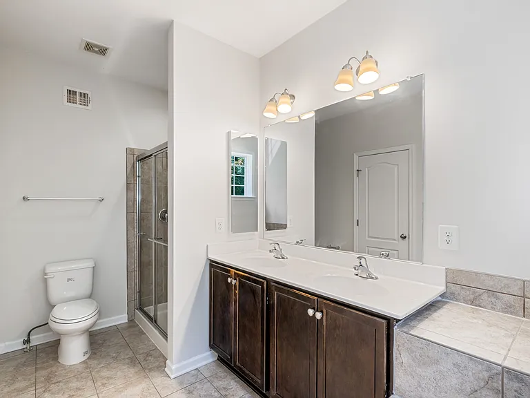 4901 Forest Pines Dr — Photo 24