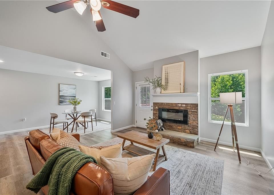 1st image of 135 Tyrus Ln