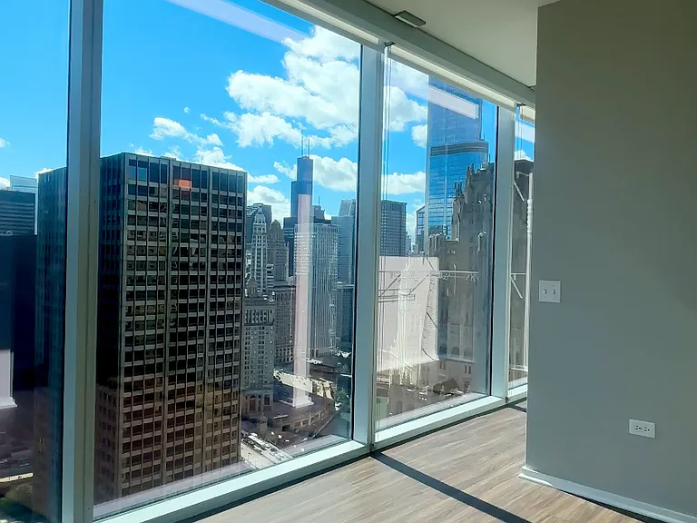 505 N Saint Clair St #3605 — Photo 4