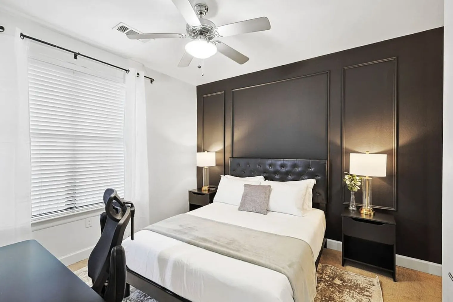 1 bed, 1.0 bath, $2,613 — Photo 3