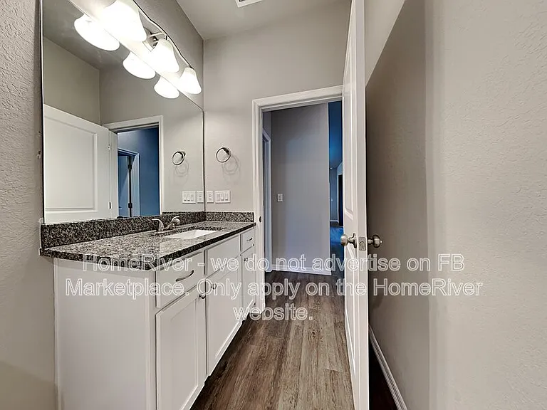 14051 Slichter Ave — Photo 13