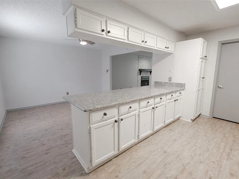 3636 Dexter Ave #3632 — Photo 6