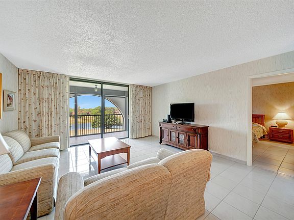 3rd image of 3521 Environ Boulevard #B509