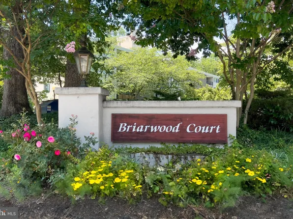 4410 Briarwood Ct N APT 23, Annandale, VA 22003
