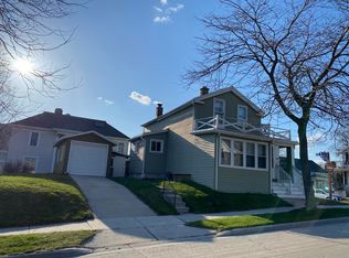 630 N 4th St, Sheboygan, WI