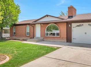 2019 W Knights Way, West Jordan, UT 84084