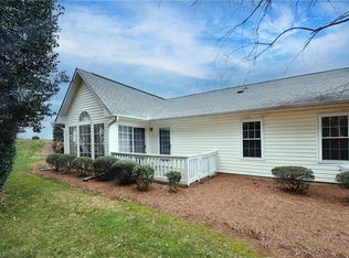 3912 Westridge Meadow Cir, Clemmons, NC 27012