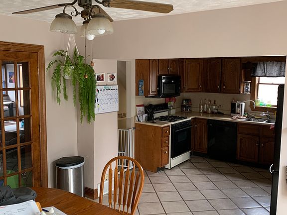 3rd image of 1156 Villa Sites Ave