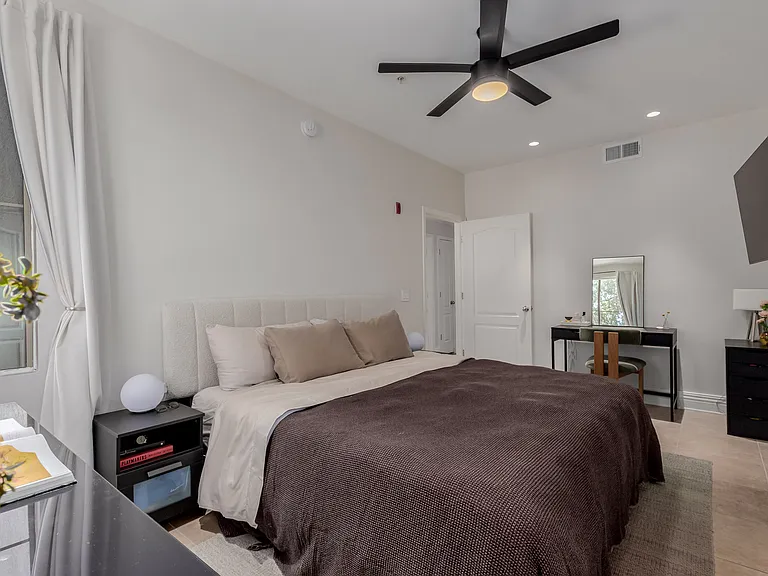 1701 E Colter St #243 — Photo 16
