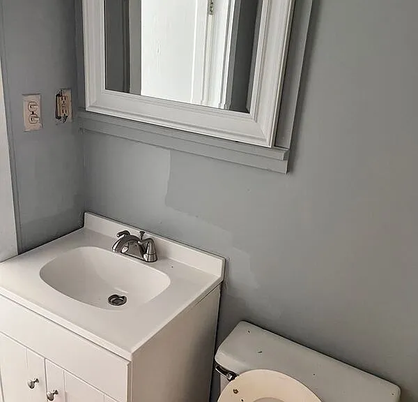 1527 Henley St — Photo 14