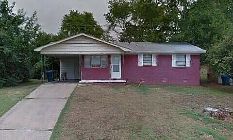 2nd image of 6 Village Ct