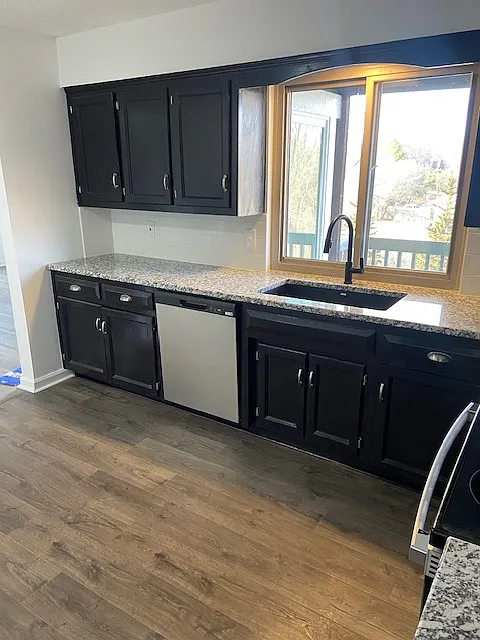 2 bed, 1150 sqft, $1,750 — Photo 4