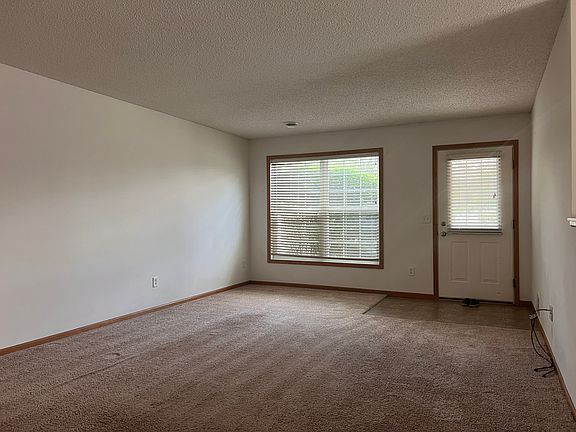 4th image of 5070 149th St N Unit 1