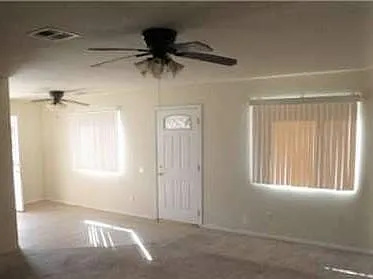 2 bed, 980 sqft, $1,650 — Photo 2