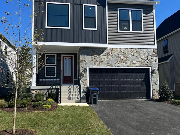 42580 Moon Hill Dr, Ashburn, VA 20148