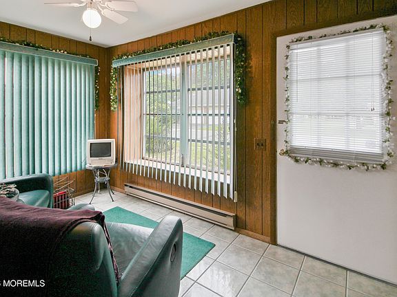 2nd image of 9b Lenape Drive