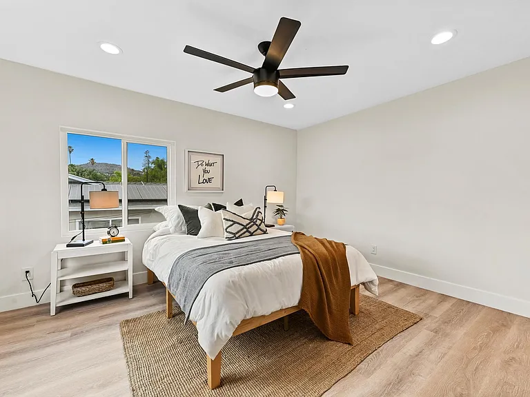1162 Erica St — Photo 30