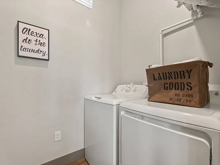 In Unit Washer and Dryer