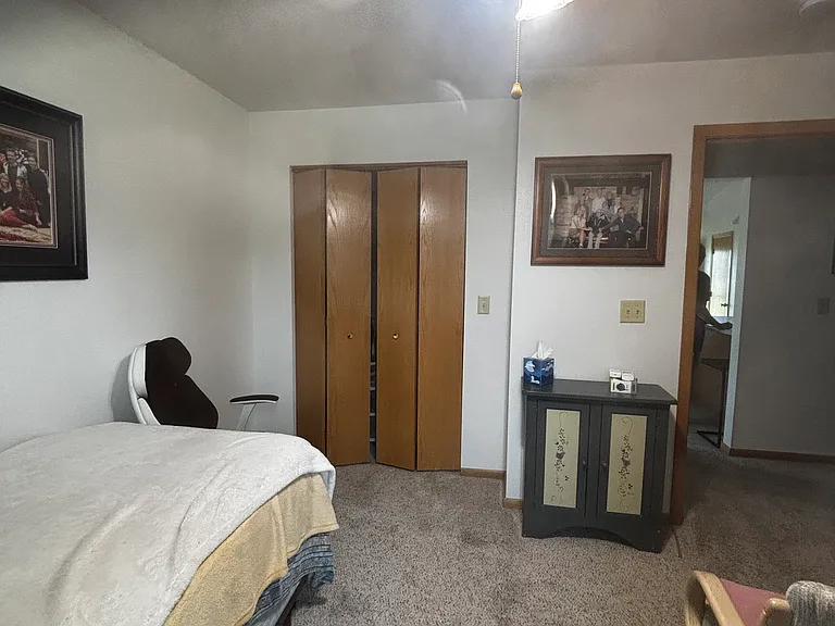 7601 John Ave — Photo 18