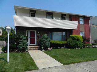 8203 Marshall Ave, Margate, NJ 08402