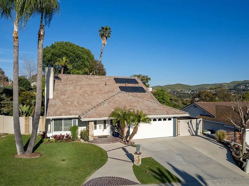 1st image of 2921 Estancia
