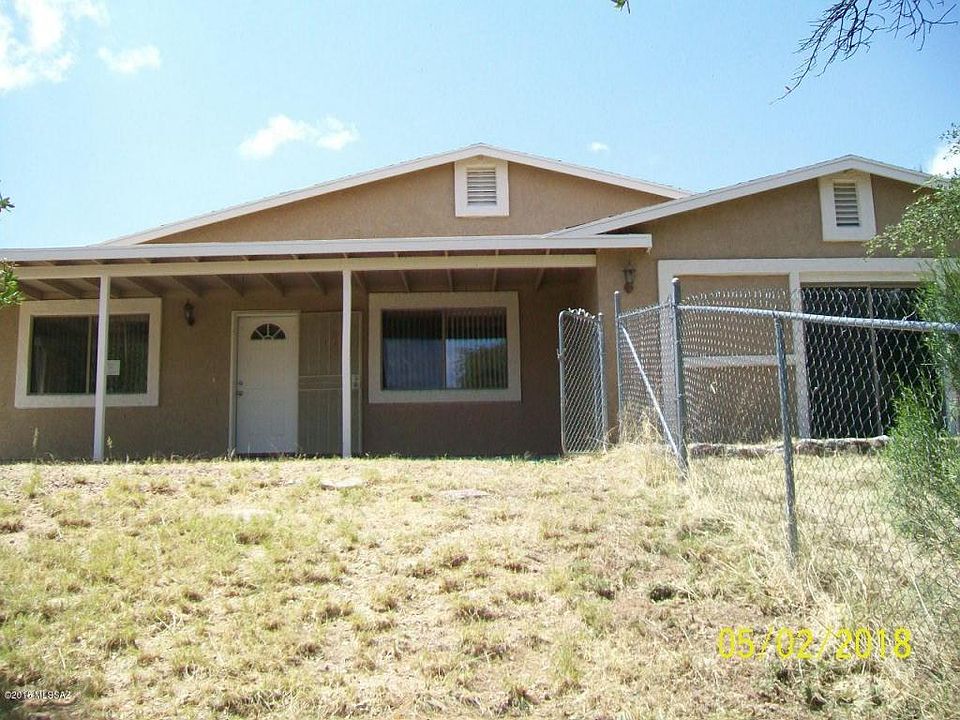 1st image of 221 E Nuestro St
