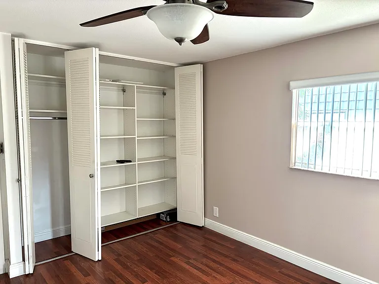 185 Valencia Dr #H — Photo 24