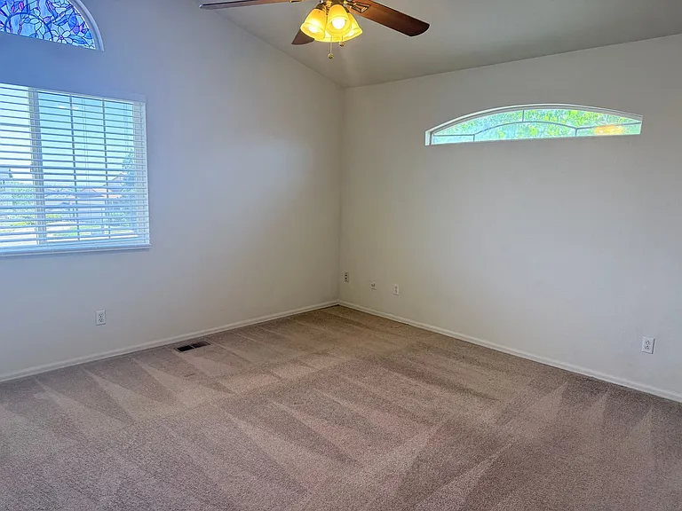 7228 Waterman Way — Photo 9