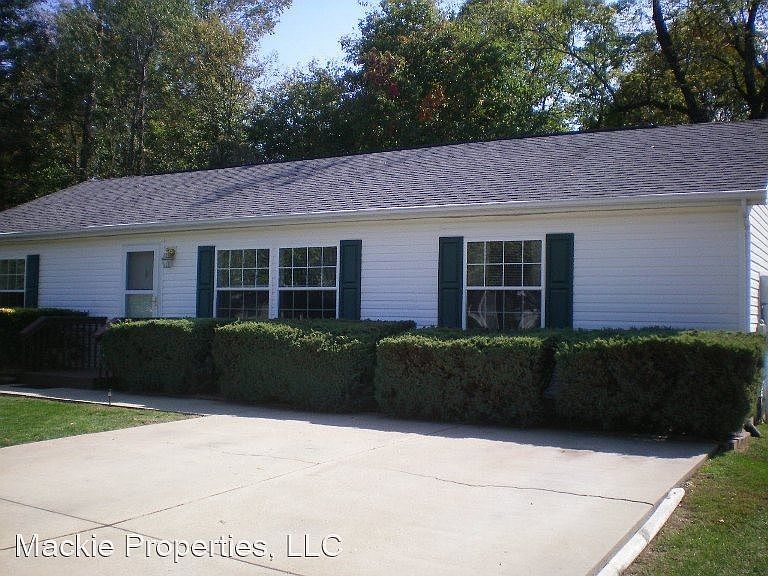 1st image of 4025 W Cedar Chase Dr
