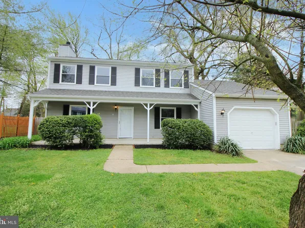 6 Sequoia Ct, Voorhees, NJ 08043