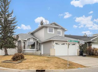 650 N Sandringham Pl NW, Calgary, AB T3K3V7