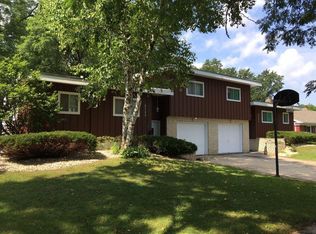 6723 Spring Grove Ct, Middleton, WI 53562