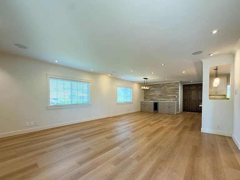 17631 Willard St — Photo 6