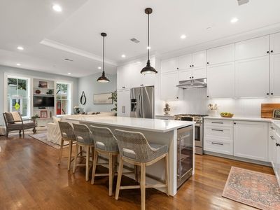 36 Winthrop St, Charlestown, MA, 02129