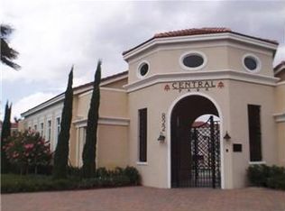 848 NW 82nd Pl, Boca Raton, FL 33487