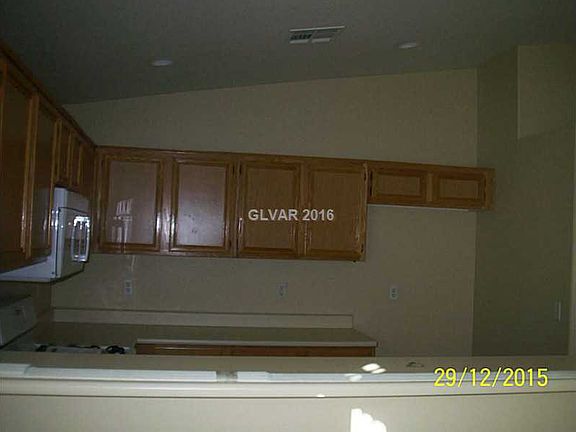 5th image of 4083 Vicenta Ct