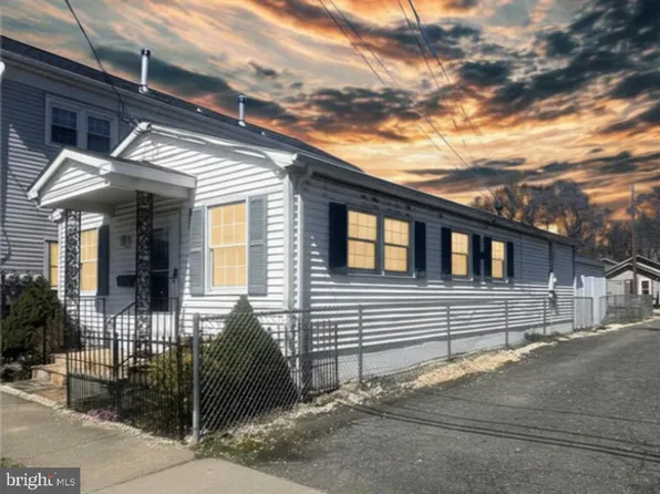 303 4th Ave, Quantico, VA 22134