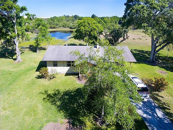 4435 Wilkinson Rd, Sarasota, FL 34233 | Zillow