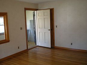 4th image of 4 McMann Ct