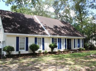 5920 Commonwealth Cir, Hanahan, SC 29410