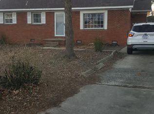 1517 Avalon Rd, Greensboro, NC 27401